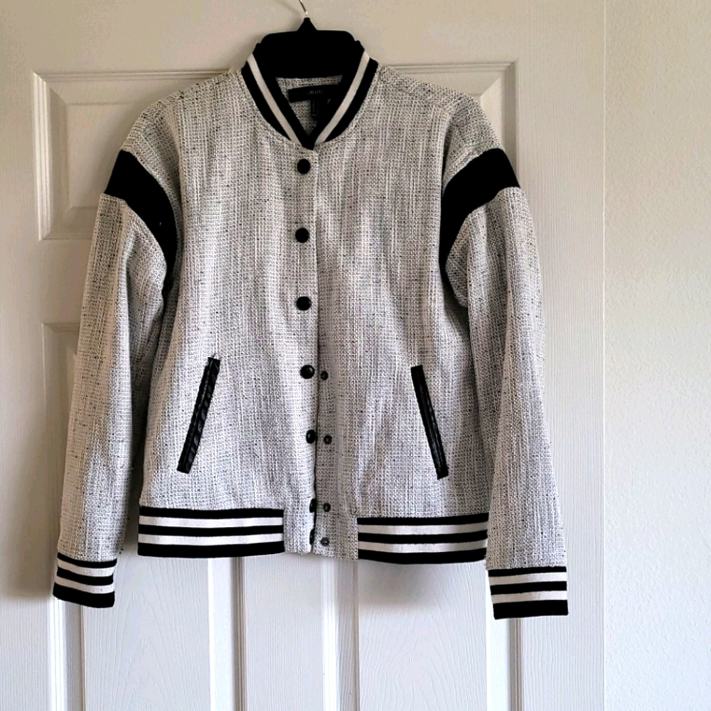 Forever 21 varsity baseball jacket black white